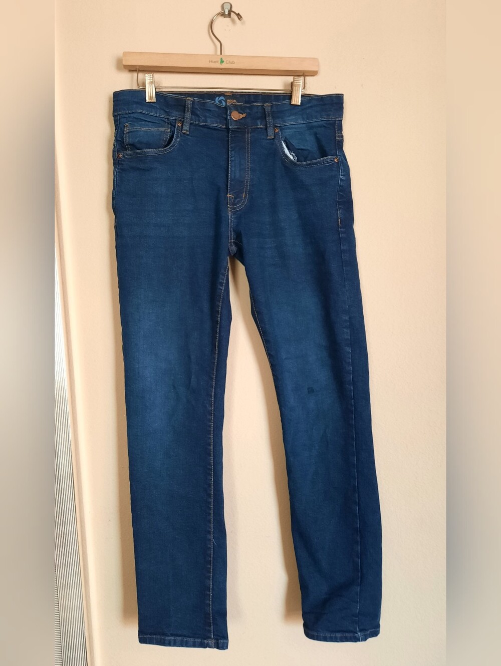 Regal Exchange Men's Slim Straight Jeans in Deep Blue